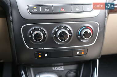 Внедорожник / Кроссовер Kia Sorento 2013 в Киеве
