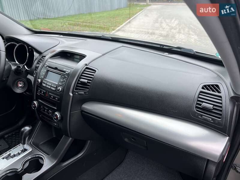Внедорожник / Кроссовер Kia Sorento 2012 в Житомире