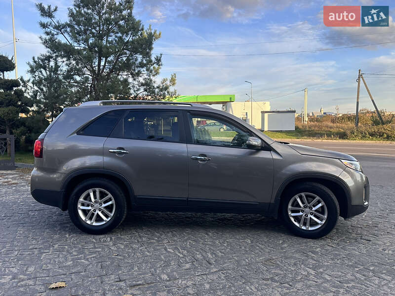 Внедорожник / Кроссовер Kia Sorento 2014 в Львове фото 3 Внедорожник / Кроссовер Kia Sorento 2014 в Львове