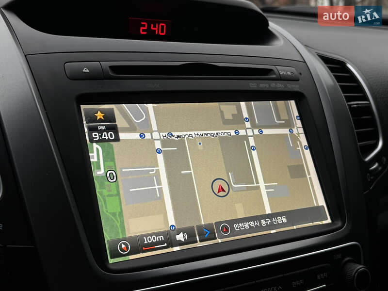 Позашляховик / Кросовер Kia Sorento 2014 в Миколаєві