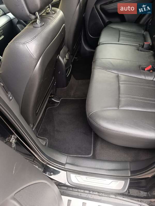 Позашляховик / Кросовер Kia Sorento 2014 в Києві