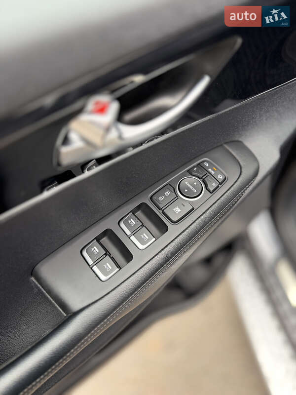 Позашляховик / Кросовер Kia Sorento 2015 в Луцьку