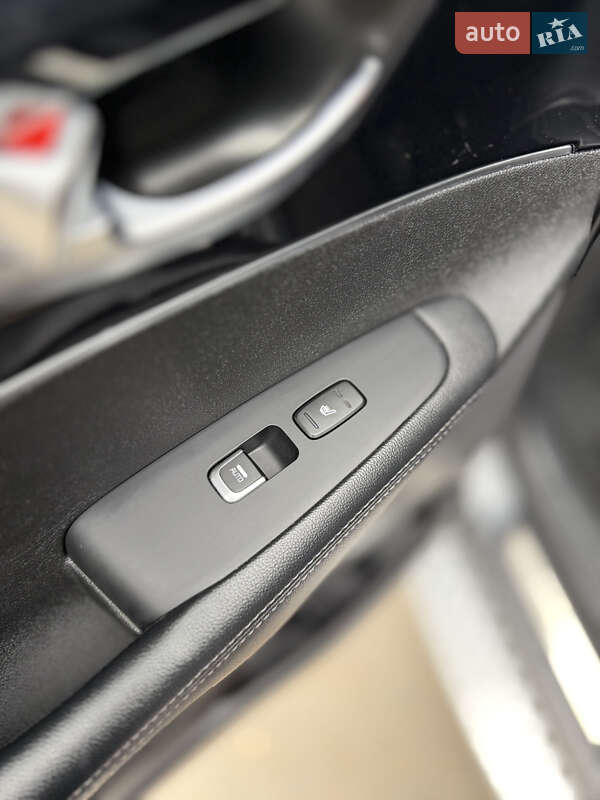 Позашляховик / Кросовер Kia Sorento 2015 в Луцьку