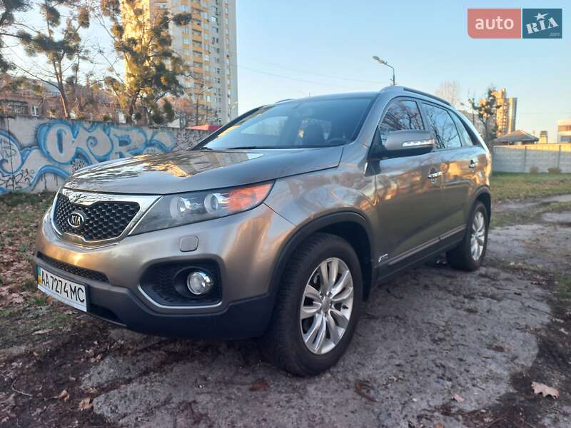 Позашляховик / Кросовер Kia Sorento 2012 в Києві
