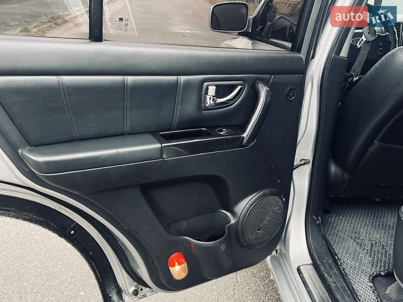 Позашляховик / Кросовер Kia Sorento 2006 в Києві