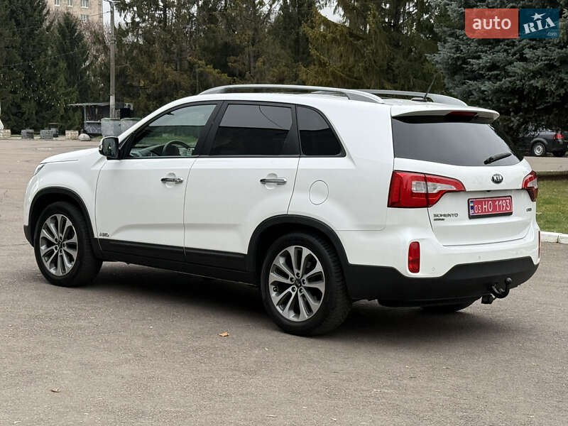 Внедорожник / Кроссовер Kia Sorento 2015 в Ровно