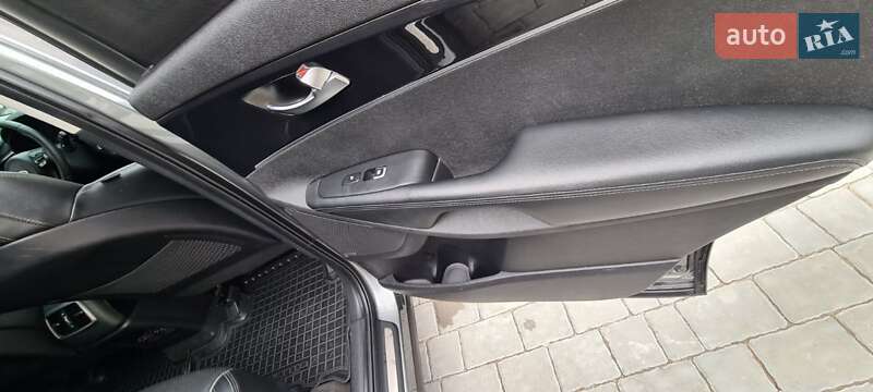 Внедорожник / Кроссовер Kia Sorento 2015 в Яремче