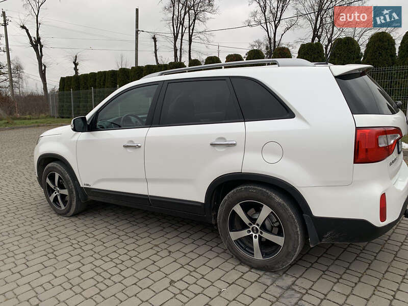 Позашляховик / Кросовер Kia Sorento 2014 в Миколаєві