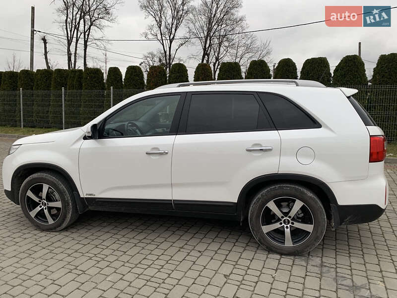 Позашляховик / Кросовер Kia Sorento 2014 в Миколаєві