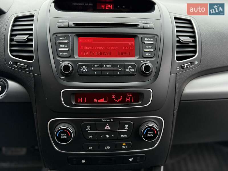 Внедорожник / Кроссовер Kia Sorento 2013 в Виннице фото 48 Внедорожник / Кроссовер Kia Sorento 2013 в Виннице