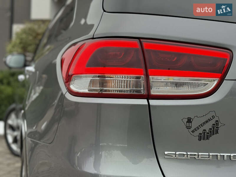 Позашляховик / Кросовер Kia Sorento 2015 в Стрию