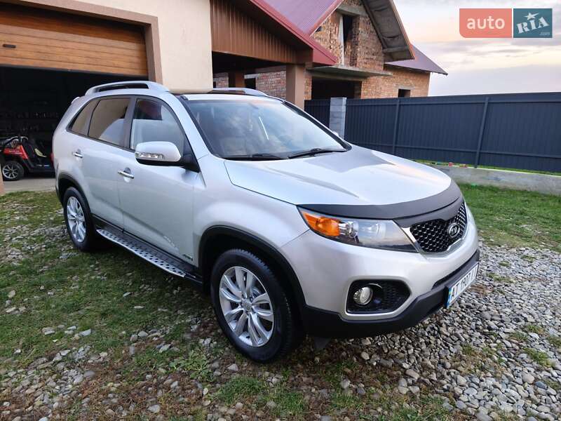 Позашляховик / Кросовер Kia Sorento 2010 в Коломиї