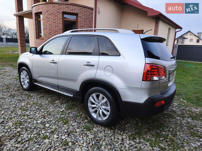 Позашляховик / Кросовер Kia Sorento 2010 в Коломиї