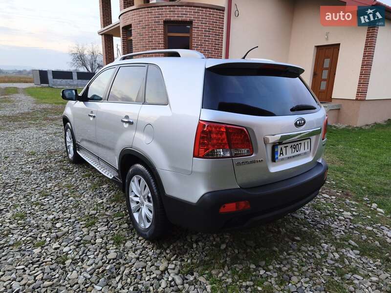 Позашляховик / Кросовер Kia Sorento 2010 в Коломиї