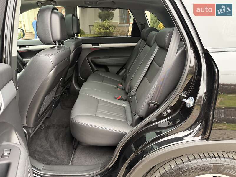 Позашляховик / Кросовер Kia Sorento 2014 в Луцьку