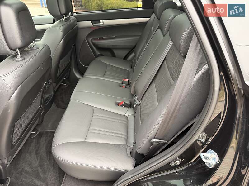 Позашляховик / Кросовер Kia Sorento 2014 в Луцьку