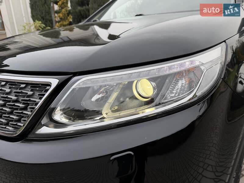 Позашляховик / Кросовер Kia Sorento 2014 в Луцьку