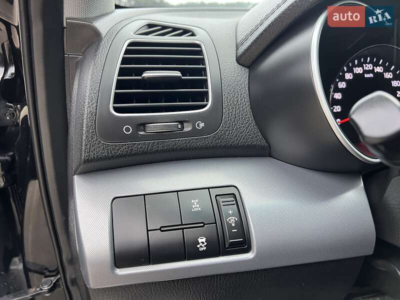 Внедорожник / Кроссовер Kia Sorento 2014 в Радивилове