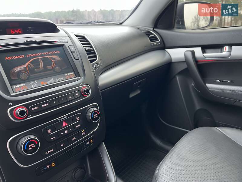 Внедорожник / Кроссовер Kia Sorento 2014 в Радивилове