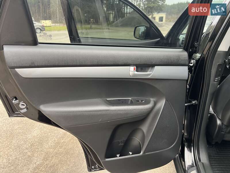 Внедорожник / Кроссовер Kia Sorento 2014 в Радивилове