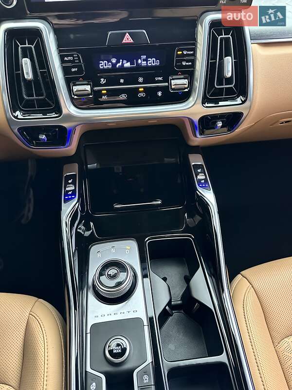 Внедорожник / Кроссовер Kia Sorento 2021 в Киеве