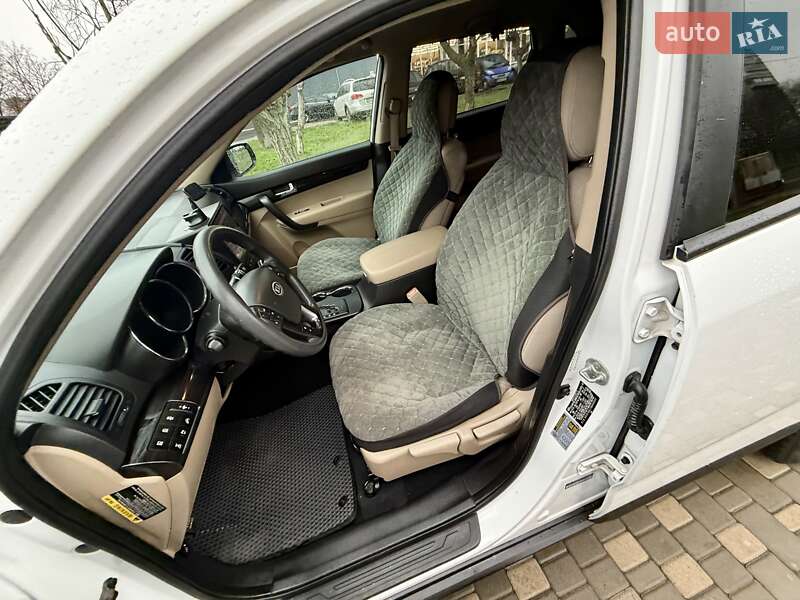 Внедорожник / Кроссовер Kia Sorento 2010 в Одессе
