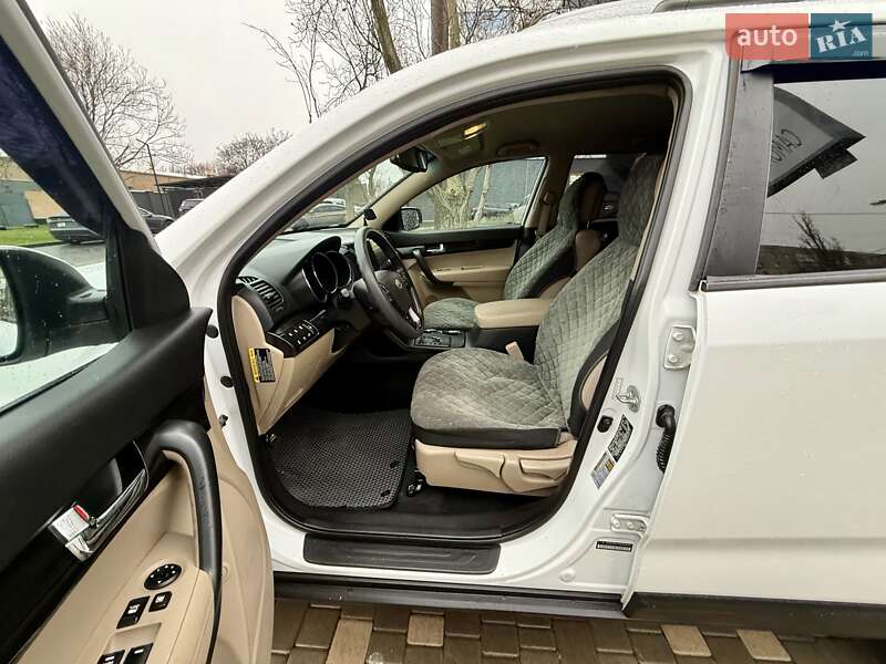 Внедорожник / Кроссовер Kia Sorento 2010 в Одессе