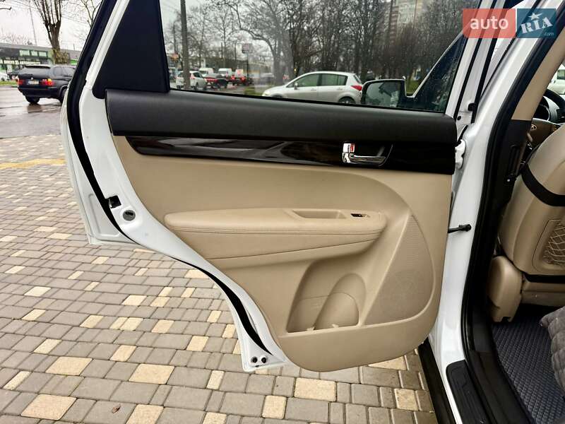 Внедорожник / Кроссовер Kia Sorento 2010 в Одессе