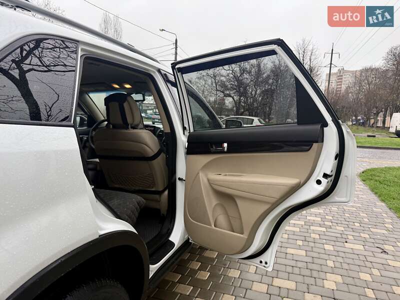 Внедорожник / Кроссовер Kia Sorento 2010 в Одессе