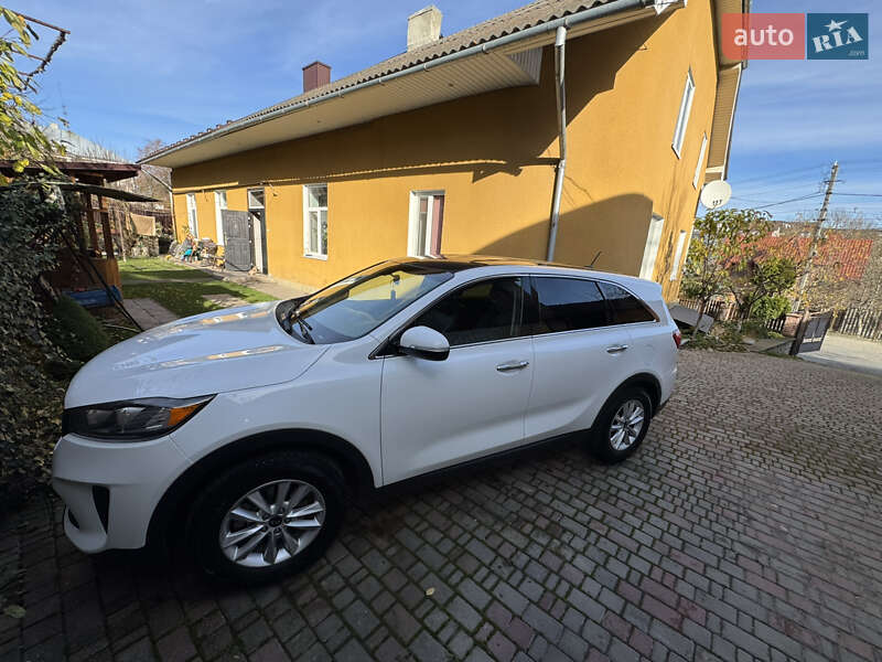Внедорожник / Кроссовер Kia Sorento 2018 в Тернополе
