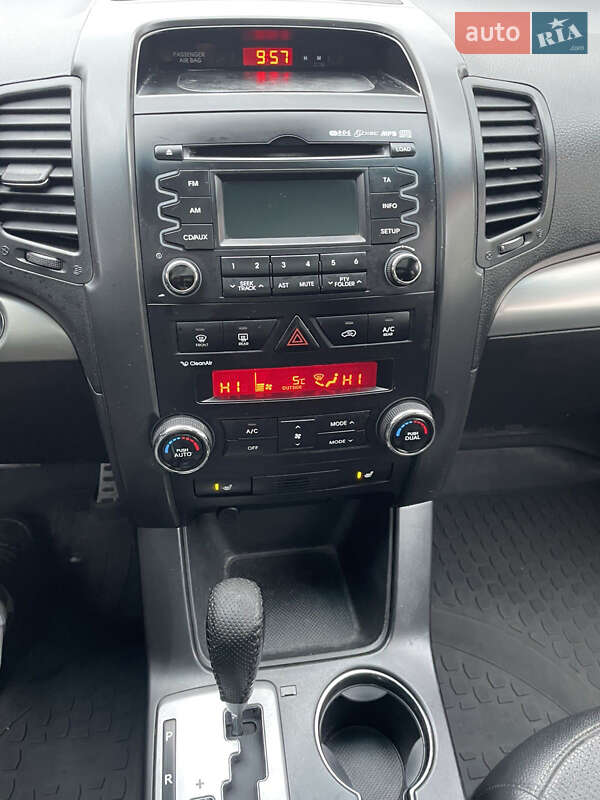 Позашляховик / Кросовер Kia Sorento 2011 в Дніпрі