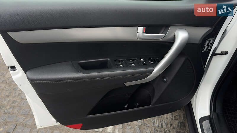 Внедорожник / Кроссовер Kia Sorento 2011 в Львове