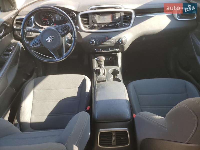 Позашляховик / Кросовер Kia Sorento 2016 в Львові фото 8 Позашляховик / Кросовер Kia Sorento 2016 в Львові