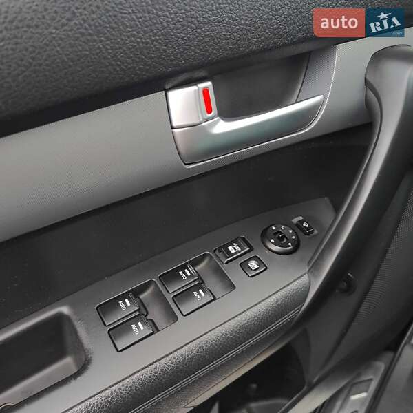 Позашляховик / Кросовер Kia Sorento 2013 в Черкасах фото 22 Позашляховик / Кросовер Kia Sorento 2013 в Черкасах
