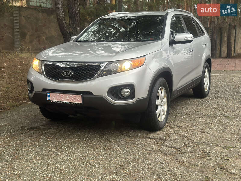 Позашляховик / Кросовер Kia Sorento 2012 в Києві