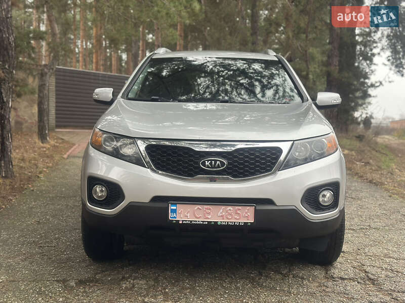 Позашляховик / Кросовер Kia Sorento 2012 в Києві