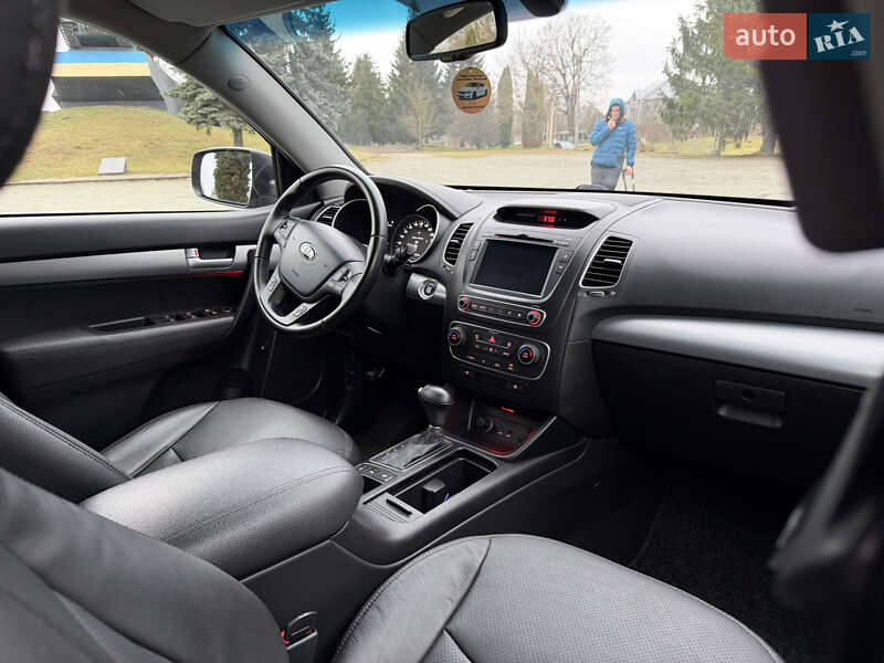 Внедорожник / Кроссовер Kia Sorento 2014 в Дубно фото 49 Внедорожник / Кроссовер Kia Sorento 2014 в Дубно