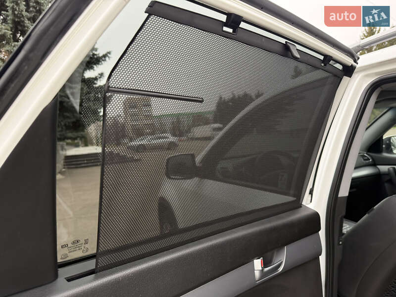 Внедорожник / Кроссовер Kia Sorento 2015 в Ровно фото 42 Внедорожник / Кроссовер Kia Sorento 2015 в Ровно