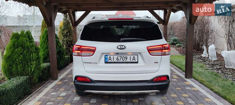 Позашляховик / Кросовер Kia Sorento 2016 в Броварах