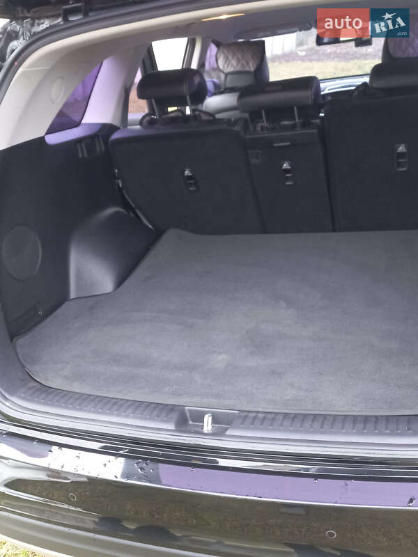 Внедорожник / Кроссовер Kia Sorento 2017 в Ровно фото 12 Внедорожник / Кроссовер Kia Sorento 2017 в Ровно