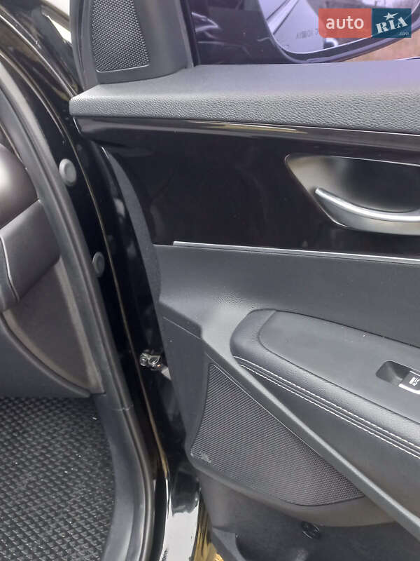 Внедорожник / Кроссовер Kia Sorento 2017 в Ровно фото 11 Внедорожник / Кроссовер Kia Sorento 2017 в Ровно