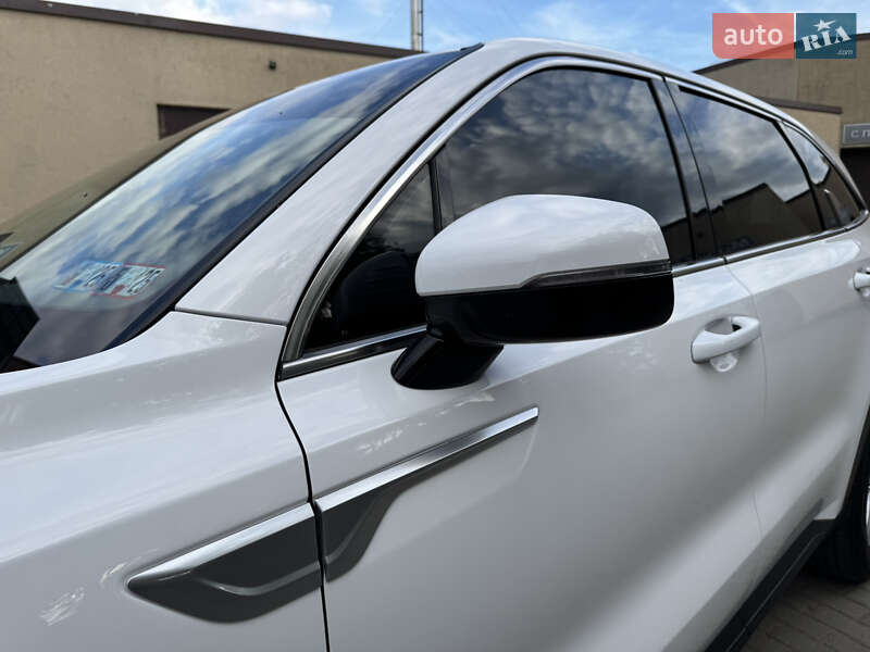 Позашляховик / Кросовер Kia Sorento 2021 в Володимирі