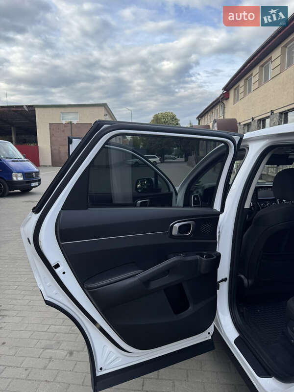 Позашляховик / Кросовер Kia Sorento 2021 в Володимирі