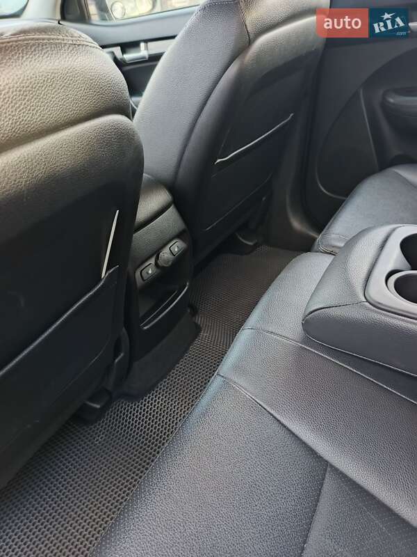 Внедорожник / Кроссовер Kia Sorento 2012 в Виннице фото 17 Внедорожник / Кроссовер Kia Sorento 2012 в Виннице