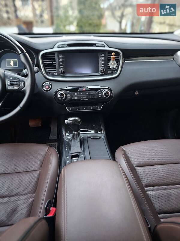 Внедорожник / Кроссовер Kia Sorento 2014 в Остроге