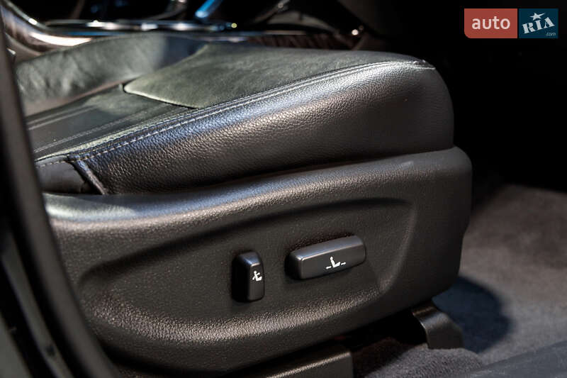 Позашляховик / Кросовер Kia Sorento 2013 в Луцьку