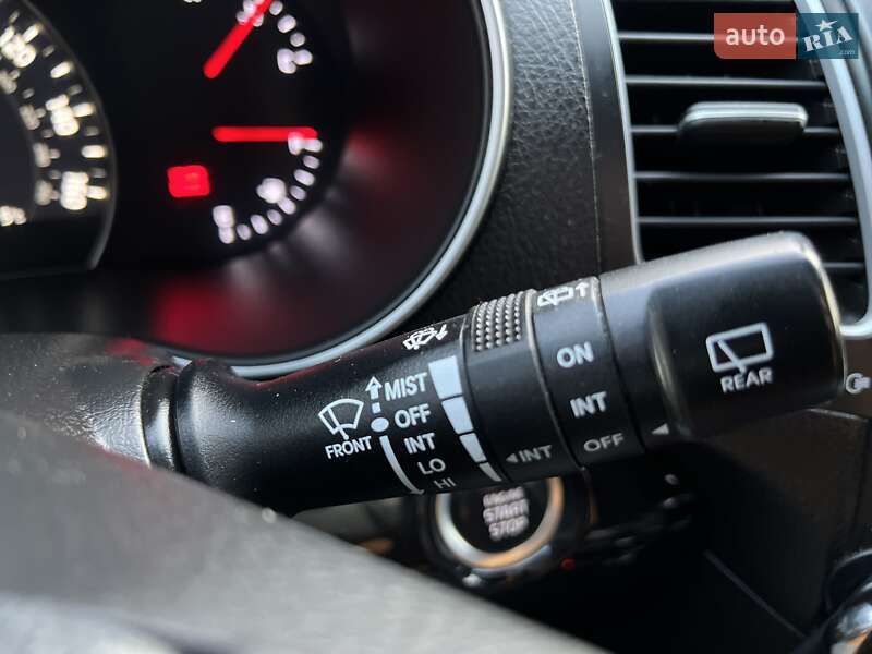 Позашляховик / Кросовер Kia Sorento 2013 в Луцьку