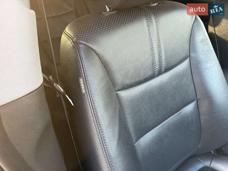 Внедорожник / Кроссовер Kia Sorento 2013 в Дубно фото 25 Внедорожник / Кроссовер Kia Sorento 2013 в Дубно