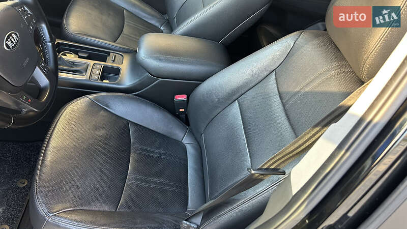 Позашляховик / Кросовер Kia Sorento 2013 в Калуші