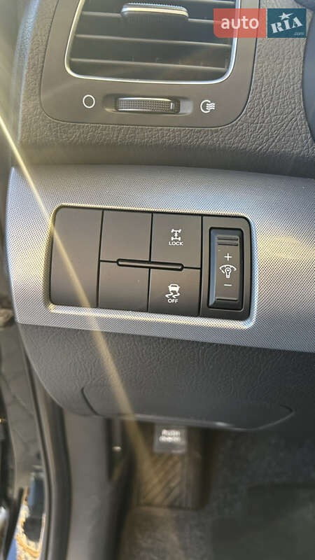 Позашляховик / Кросовер Kia Sorento 2013 в Калуші